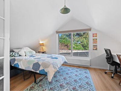 42A Albert Street, Port Fairy