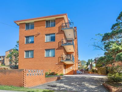 6 / 54 Church Street, Wollongong