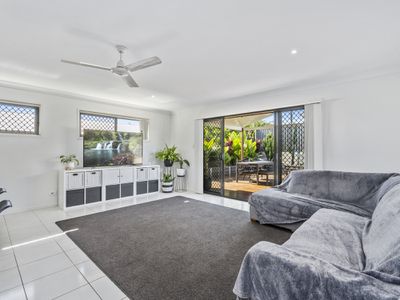 13 Gatina Crescent, Coomera