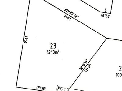 20 Wattle Crs, Beaconsfield