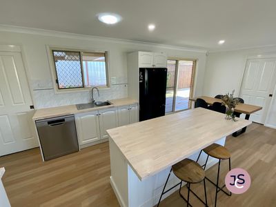 38A Decora Crescent, Warabrook