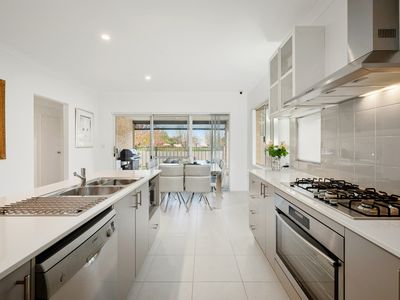 5 Binomial Way, Piara Waters