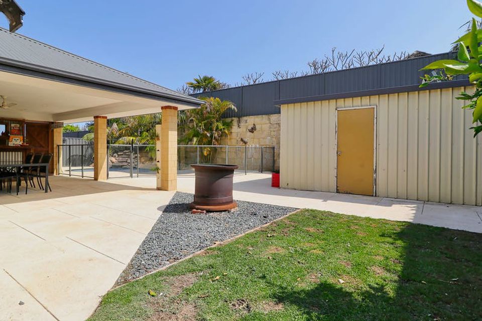 17 Lemon Gum Drive , Baldivis