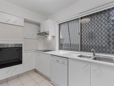 5 / 30 Stretton Drive, Helensvale