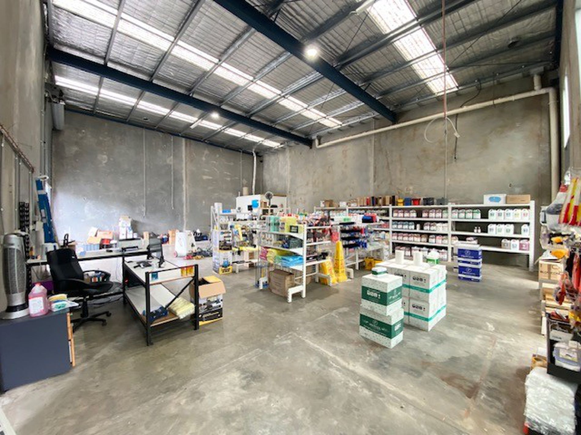 3 / 3 Hammer Court, Hoppers Crossing