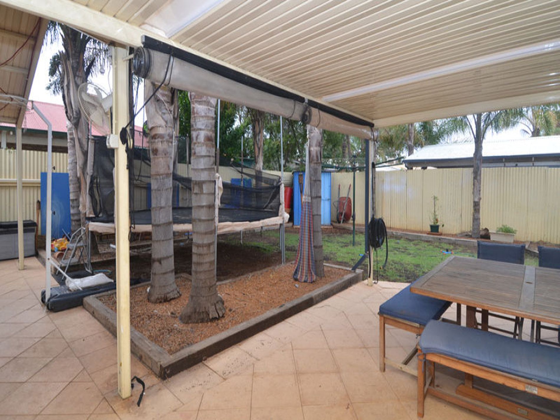 91 Federal Road, Boulder