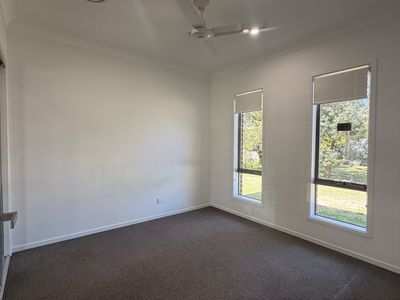 1 / 41 First Street, Weston