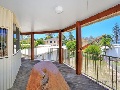 22 Whiting St, Woodgate