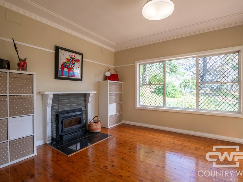 169 Macquarie, Glen Innes