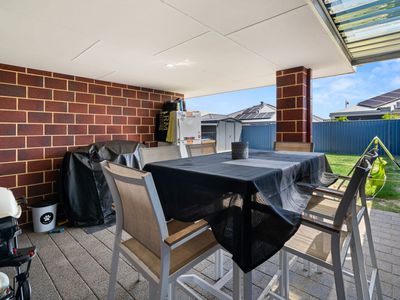 73 Pleasantview Parade, Baldivis
