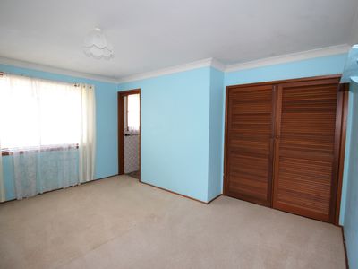 13 Mackenzie Avenue, Mount Warrigal