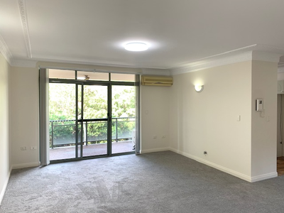 3/22-26 Queens Road, Westmead