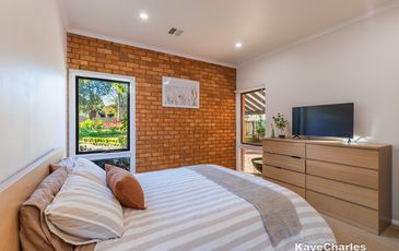 2 Young Street, Beaconsfield Upper