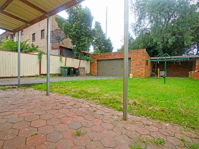 2 / 2 Browning Avenue, Lakemba