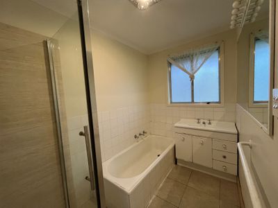 1 Antrim Court, Corio