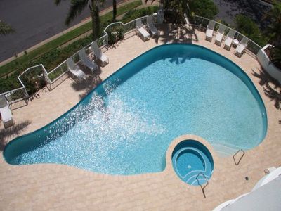 902 / 182 Marine Parade, Labrador