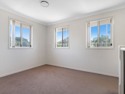 18 Kingshand Drive, Murrumba Downs