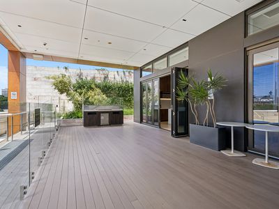 2207 / 1 Geoffrey Bolton Avenue, Perth
