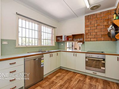 46 Randwick St, Durack