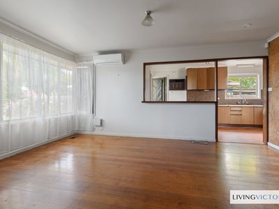 4 Elizabeth Avenue, Werribee