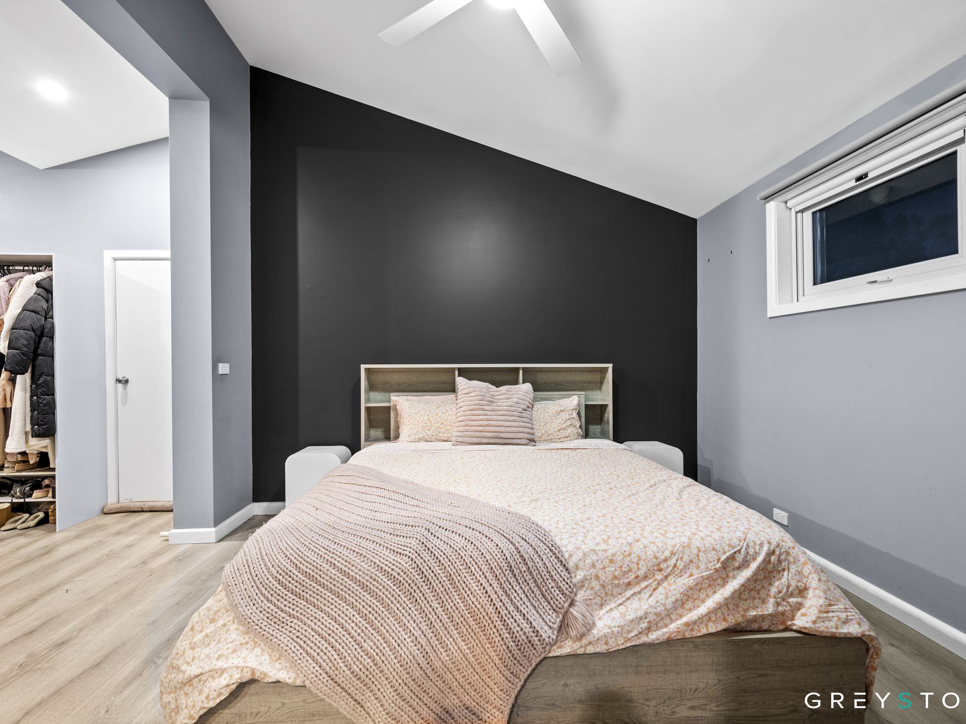 2-4 Outlook Ride, Kurunjang