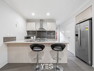 18 Sutil Drive, Clyde North
