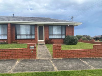 3 / 67 Coulstock street , Warrnambool