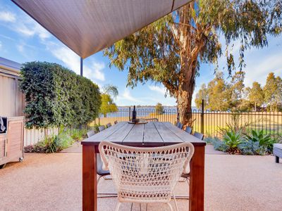 2 / 10 Luton Drive, Yarrawonga