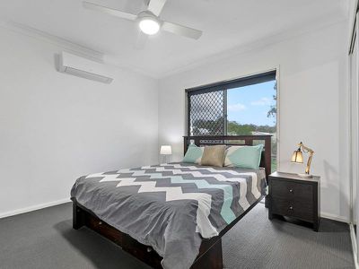 48 Hughes Road, Urangan