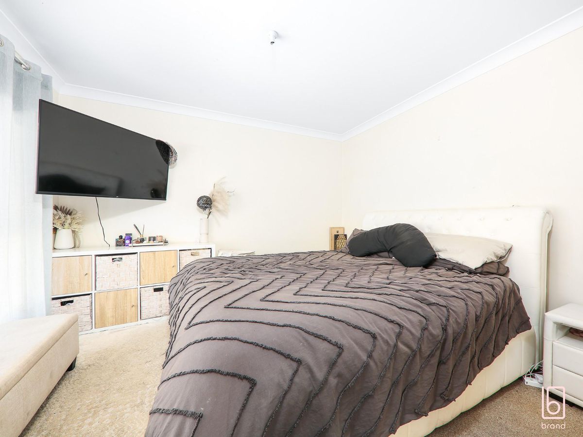 16 Wongala Avenue, Blue Haven