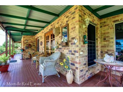 6 Frangipanni Court, Montville