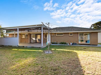 22 Sandra Court, Sale