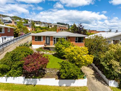 10 Kinmont Crescent, Kinmont Park