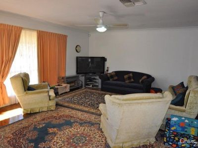 84 Baird Drive, Dubbo