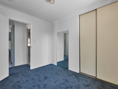 28 / 7 Waterway Court, Churchlands