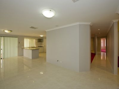 2 / 20A Staines Street, Lathlain
