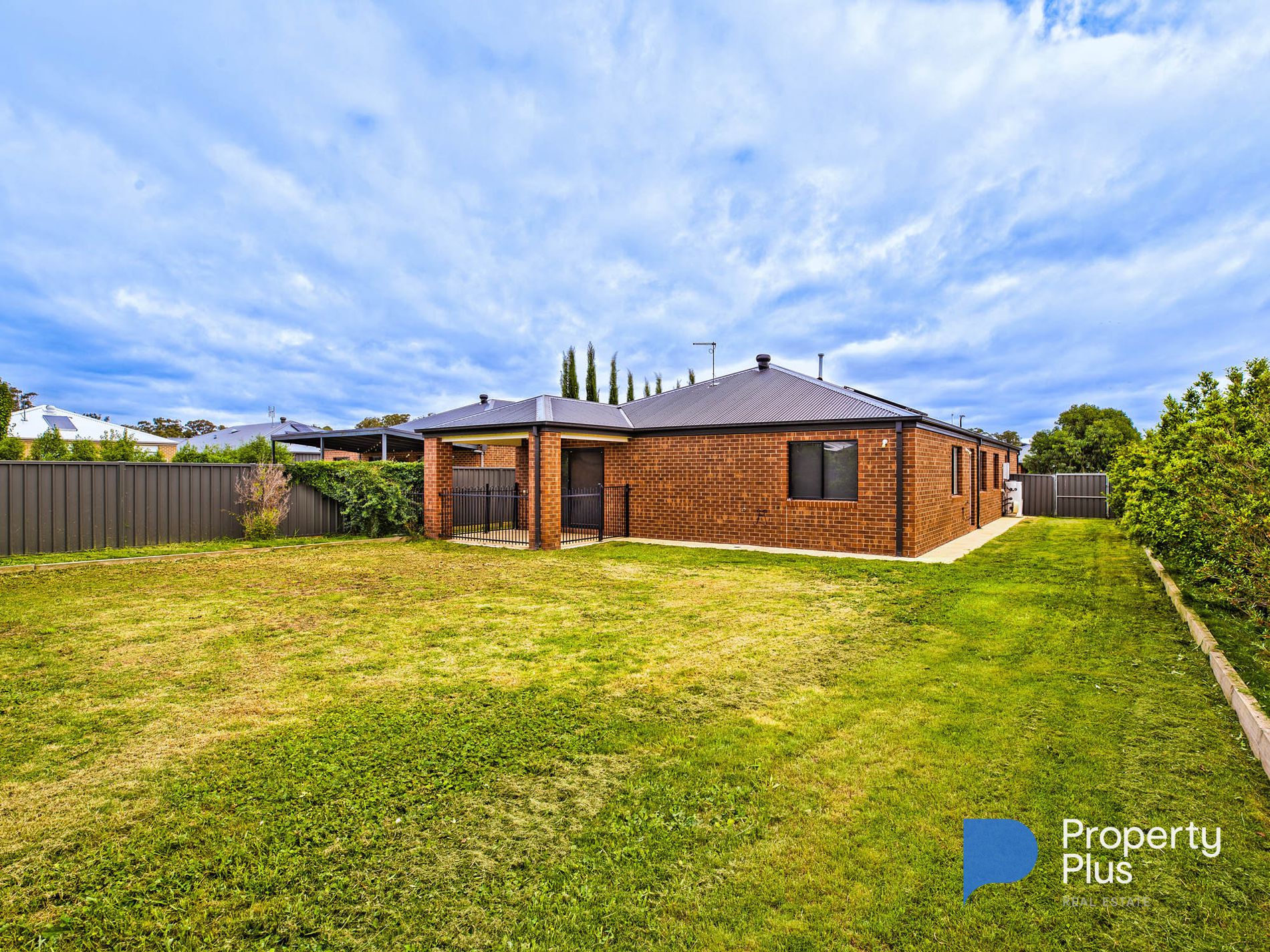 19 Merrion Street, Marong