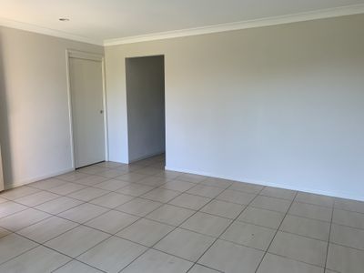 2 / 32 Herd Street , Caboolture