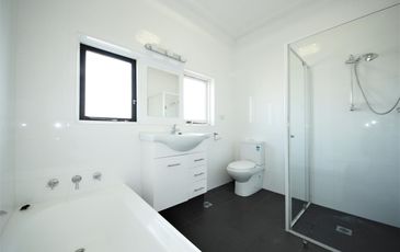 46 Tunstall Avenue, Kensington