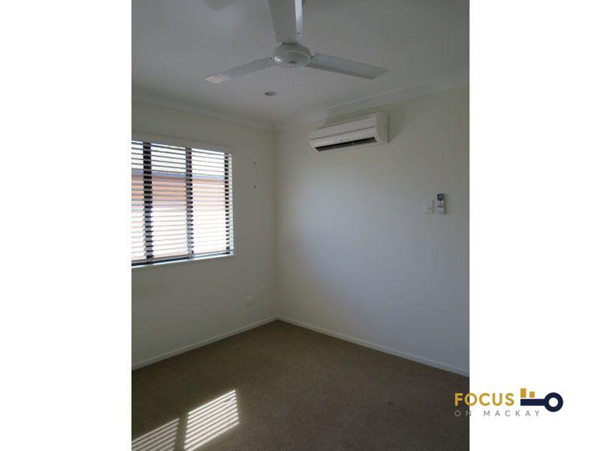 2 / 61 Carlyle Street, Mackay