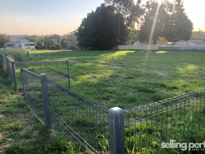 14 Hicks Road, Kelmscott