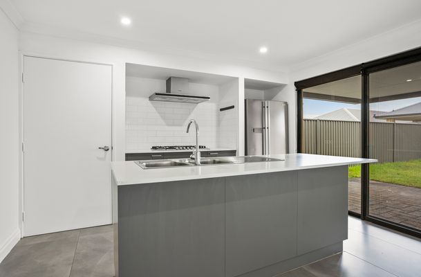 25 Wallarah Cct, Baldivis