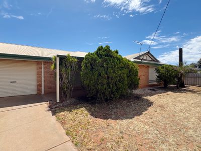 27 Wychitella Place, South Kalgoorlie