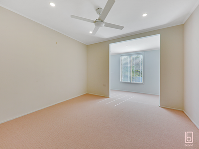 35 Eyre Crescent, San Remo