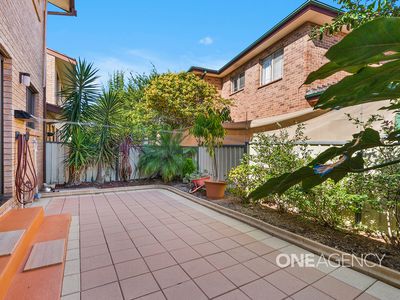 2 / 16 Morton Street, Huskisson
