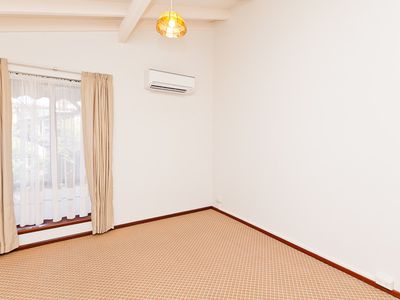 2 / 15 Forrest Street, Subiaco