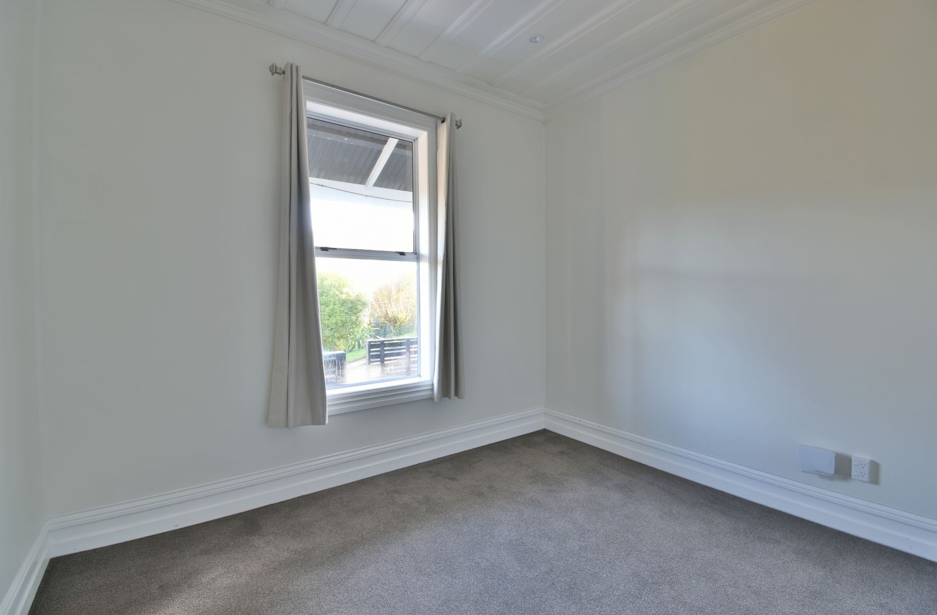 6 Cardigan Street, North East Valley
