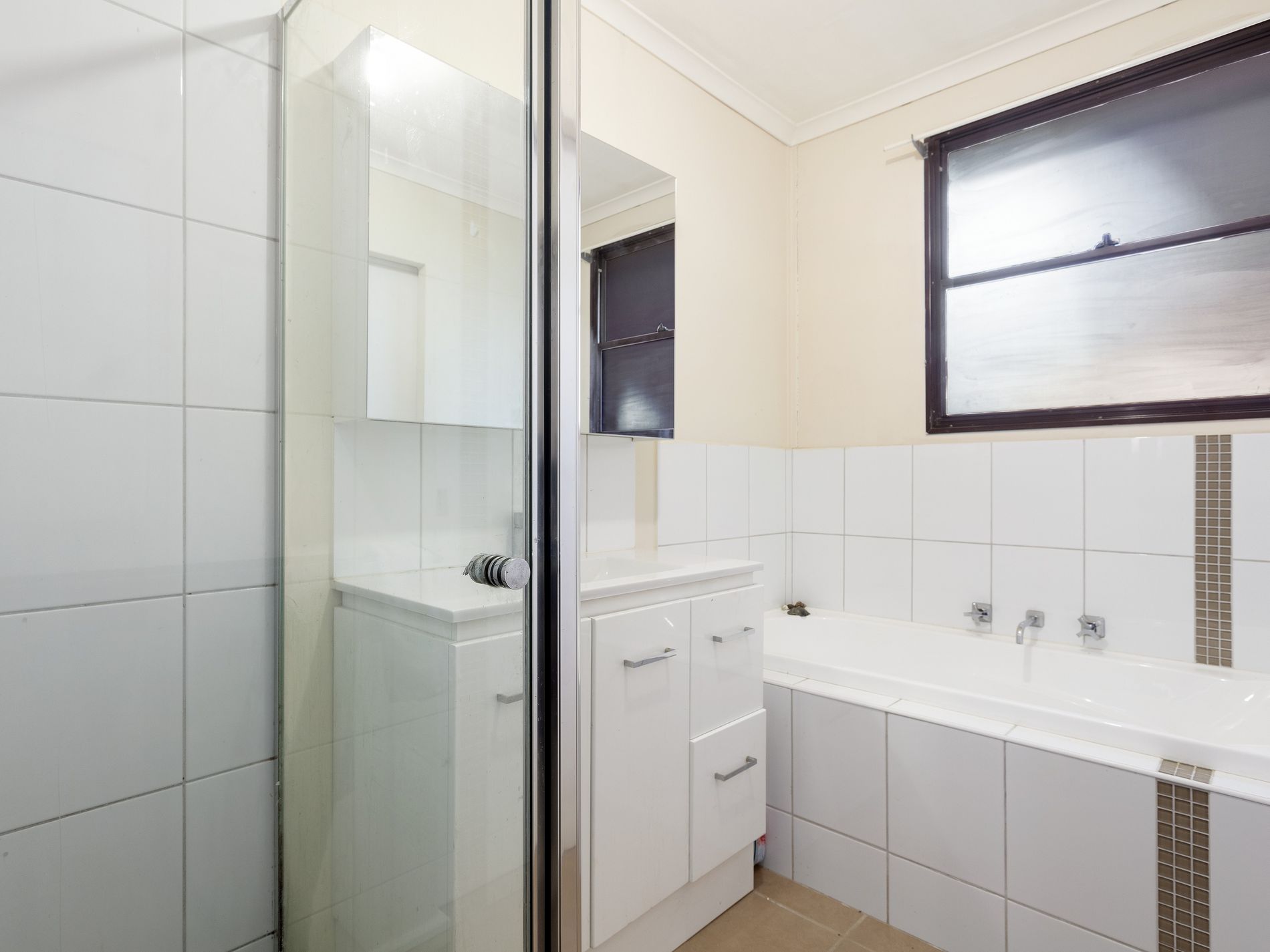 159 Solar Drive, Whittington
