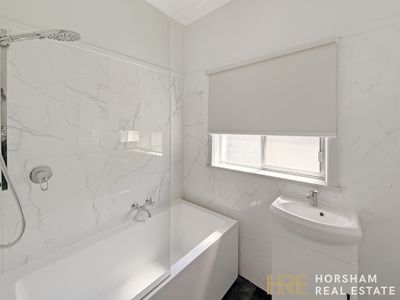 1A Henry Street, Horsham