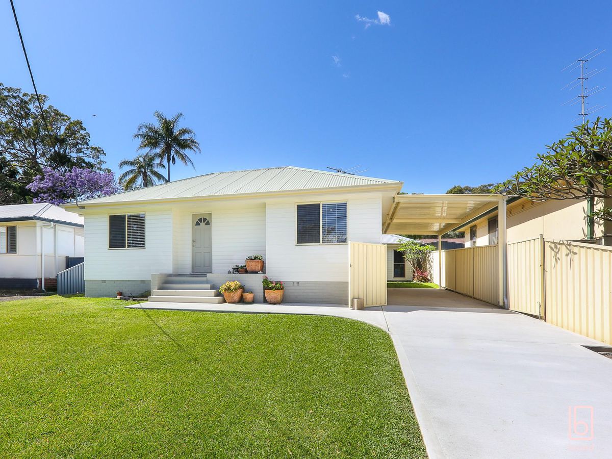 13 Catherine Street, Mannering Park